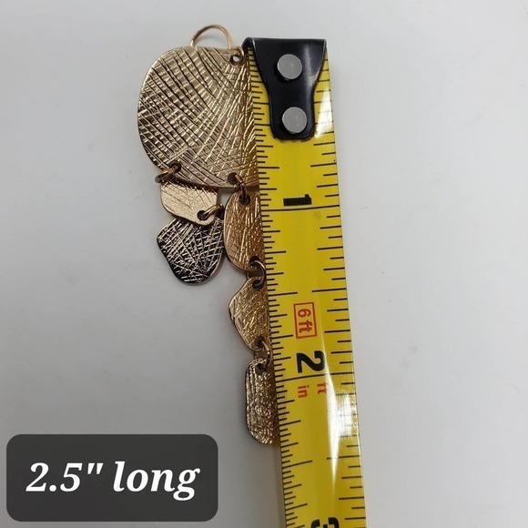 Fashion Jewelry Women Gold Tone Dangle Textured Chandelier Earring - Picture 5 of 5